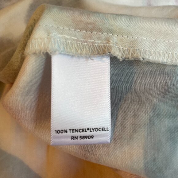 Size Large Westbound soft wash tiered dress - Picture 7 of 13